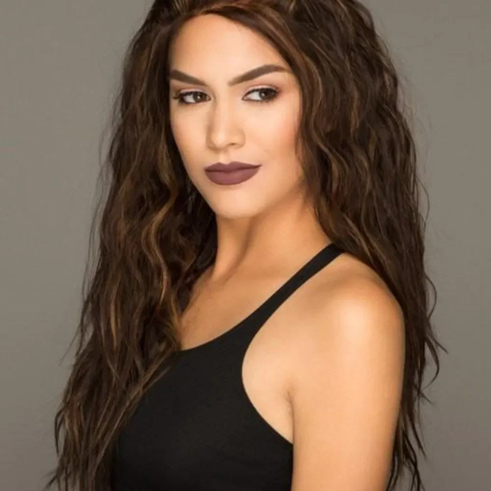 NEW LACE FRONT Wig- 24bt18 Blonde with light brown mix- Heat Friendly!